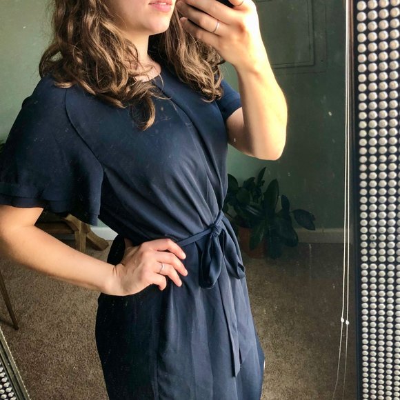 Banana Republic Navy Tie-Waist Dress - Size Large - Picture 5 of 13